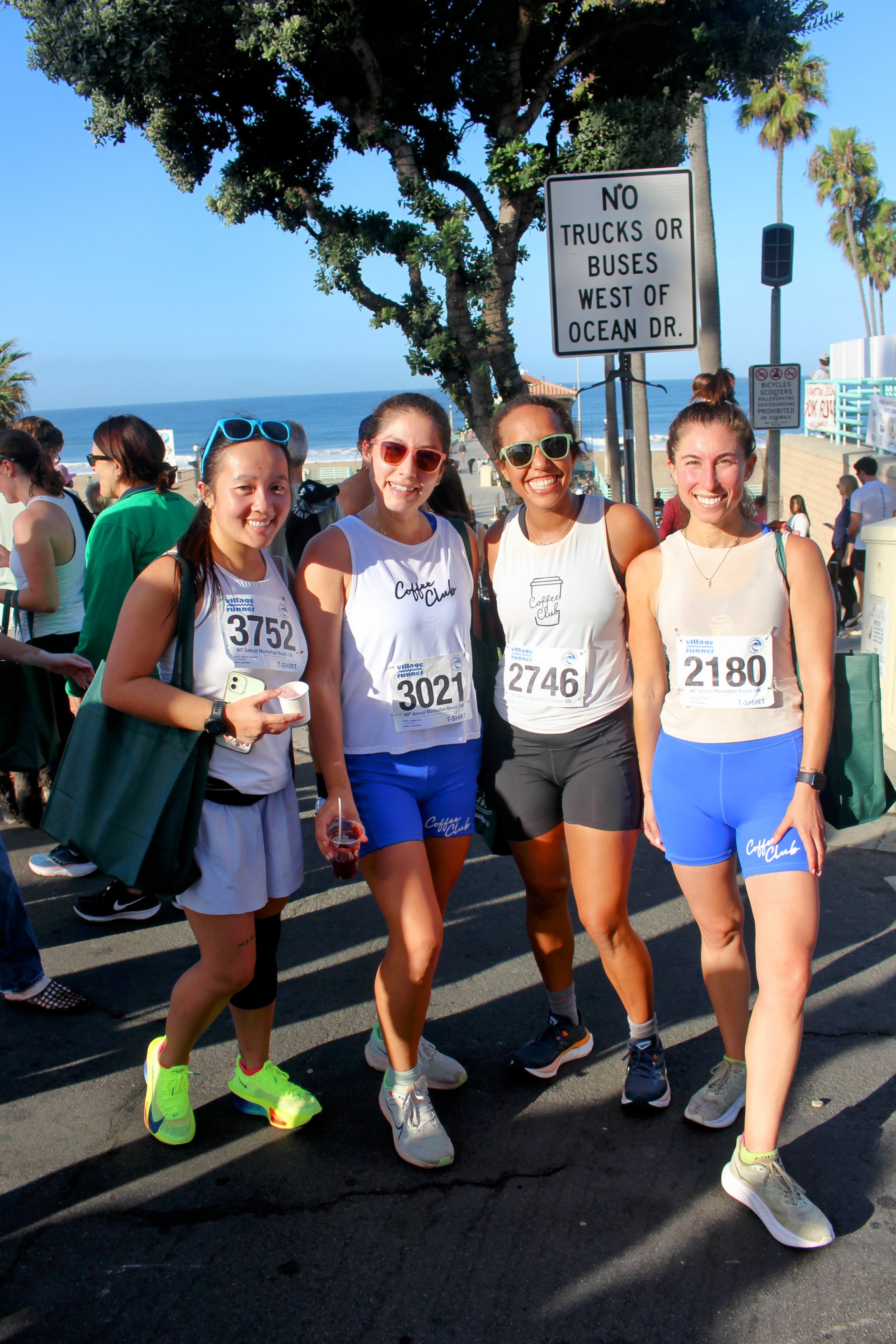 Coffee Club runners at a partner event